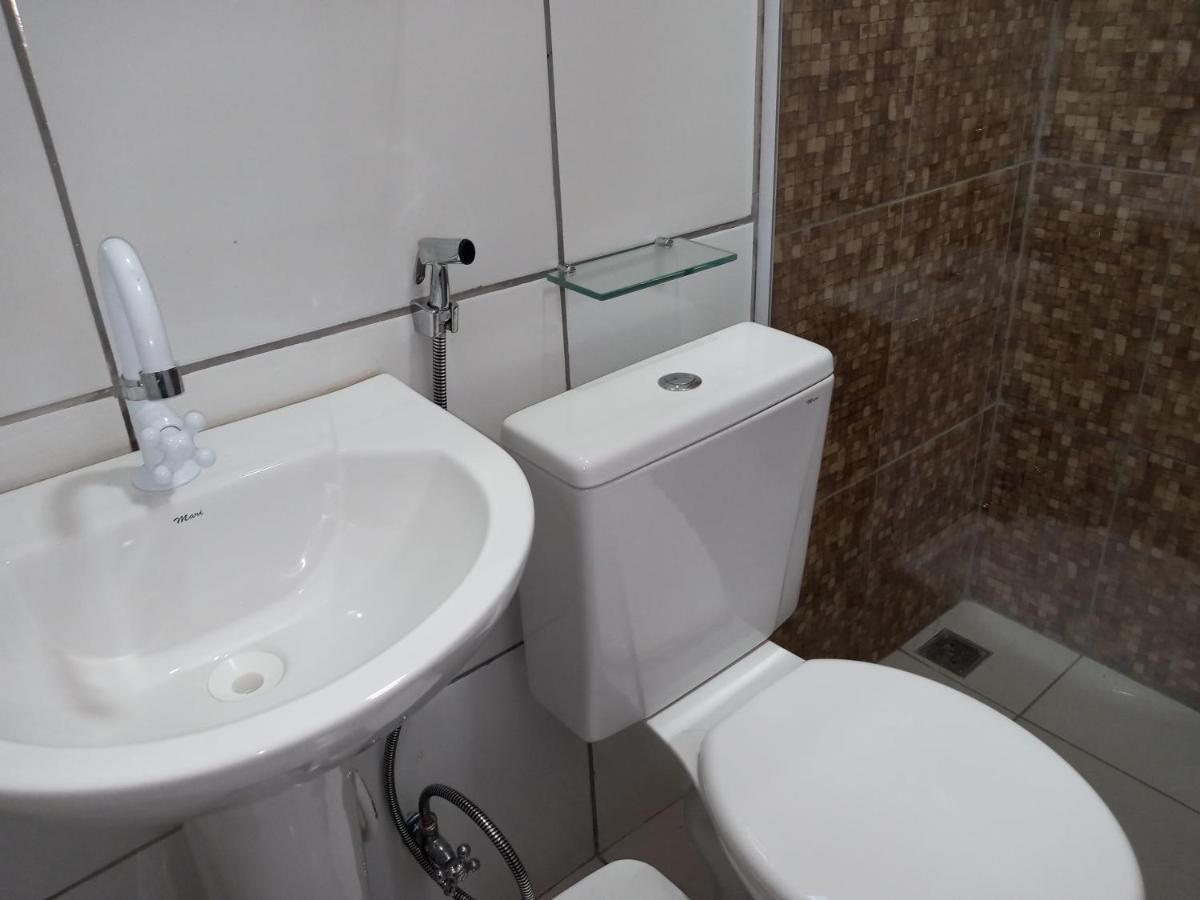 Flat Yellow Pipa Apartment *